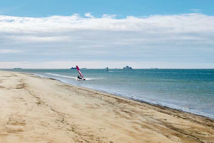 Die besten Windsurf-Spots auf Föhr – Friesisch familiär