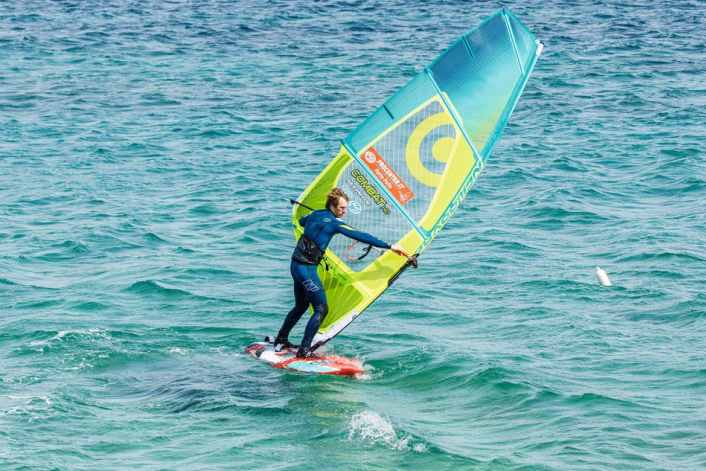 Helitack - all the key points of the windsurf manoeuvre