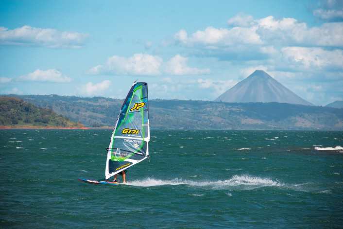 Die besten Windsurf-Spots in Costa Rica