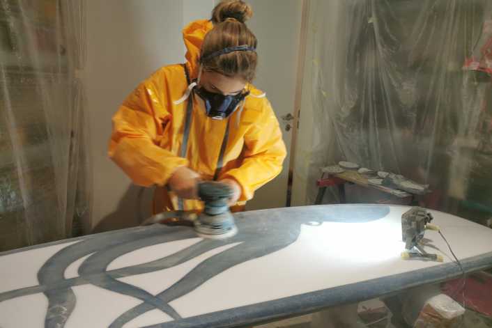 Surfboard selber bauen – in 40 Stunden vom Computer-Design bis zum ersten Turn in der Welle