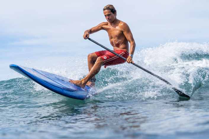 Quatro startet neue SUP-Range mit Kai Lenny