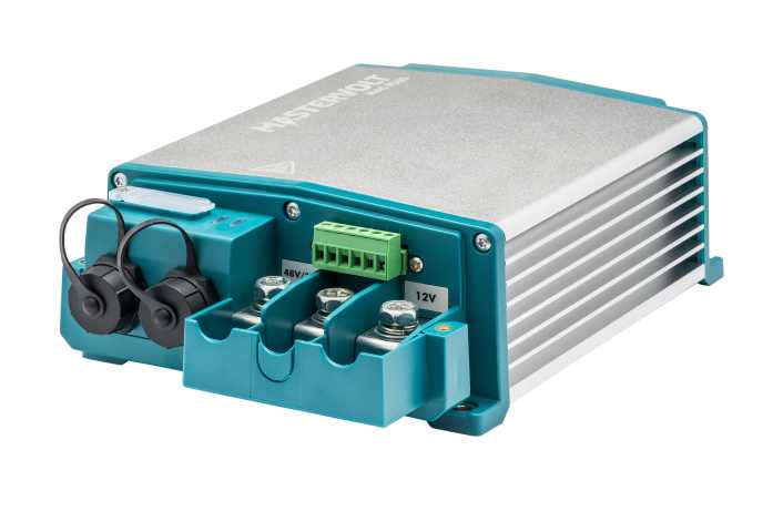 Mastervolt Mac Plus, robuster 48-Volt-B2B-Lader mit bidirektionaler Ladetechnik