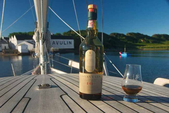 Whiskys für Segler: Essenzen der See. Jetzt verschenken!