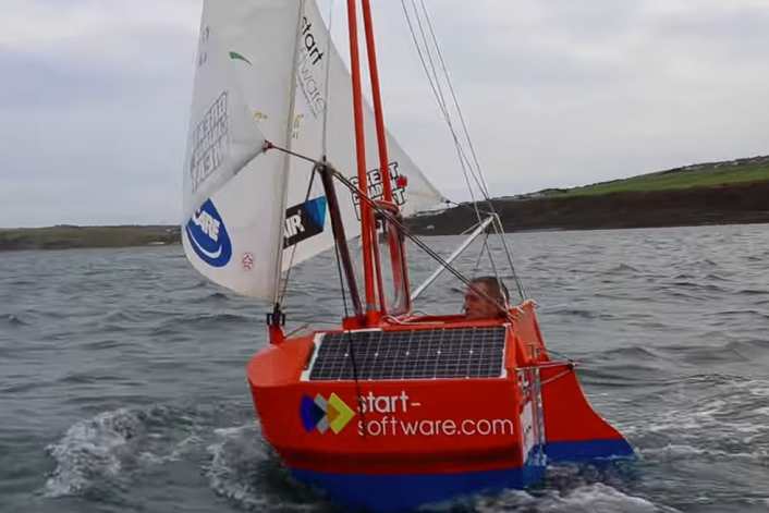 Microsailor Andrew Bedwell dares second record attempt