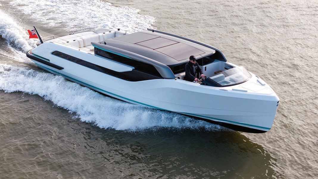 Sportliche Limo mit Amels-80-Genen