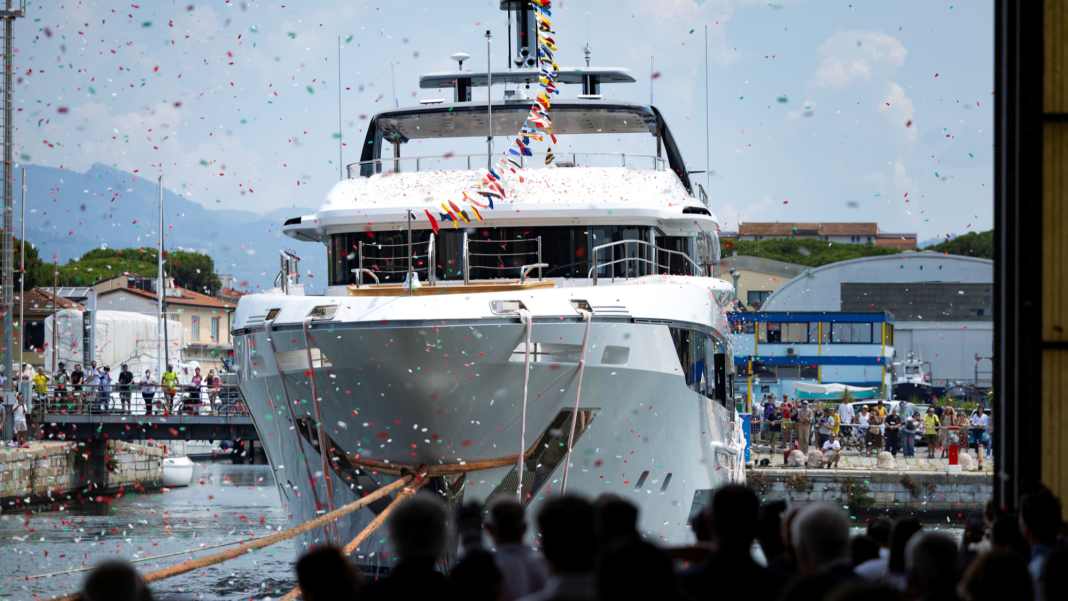Benetti erweitert in toskanische Werften