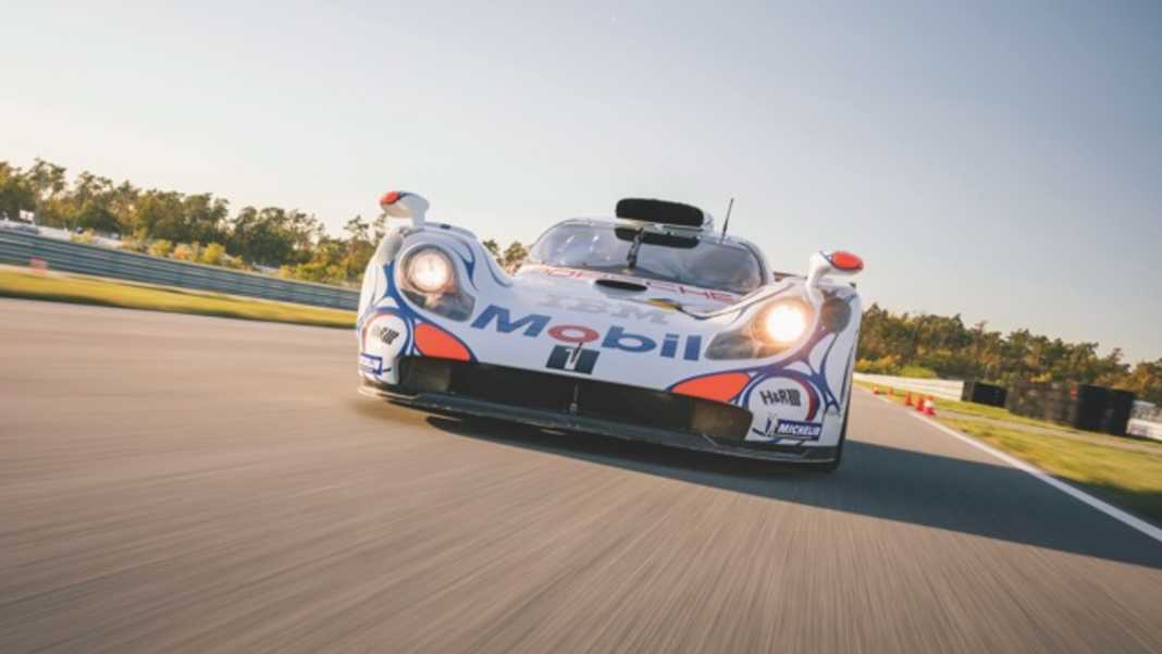 PORSCHE 911 GT1 - MITTELMOTOR-ELFER