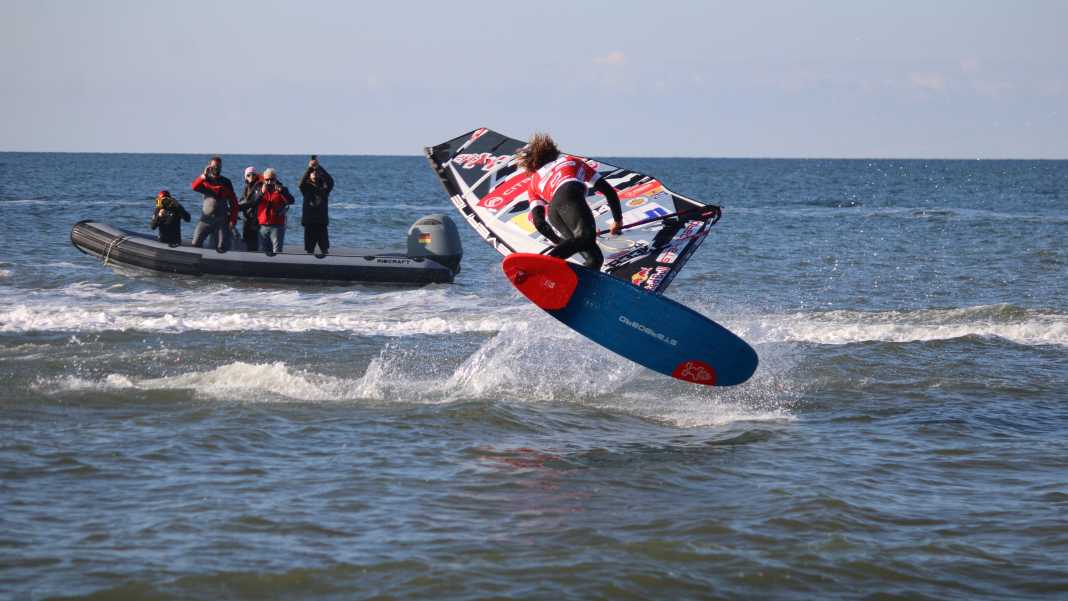 Lennart Neubauer gewinnt Tow-In