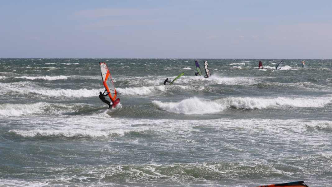 Bilder vom Frühjahrs-Sturm in der Lübecker Bucht