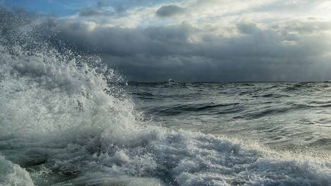 Ostwind sorgt für historisch niedrige Wasserstände - und eine Chance