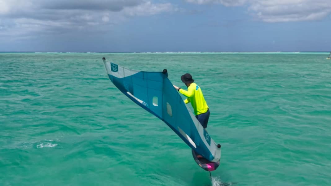 The Race Jibe in Wing Foiling – Technique, Tips & Common Mistakes