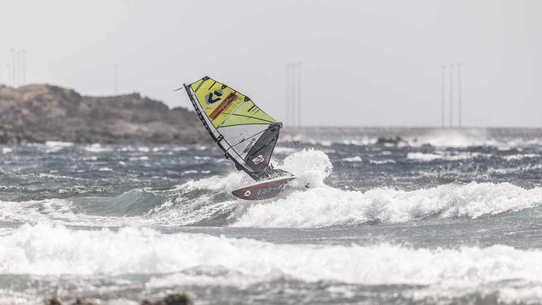 Peter Gobisch gewinnt U18-Titel, heute Showdown der Pro Men und Women
