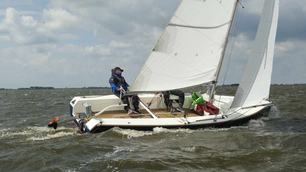 Der Falke ist bei Neptun Yachten gelandet