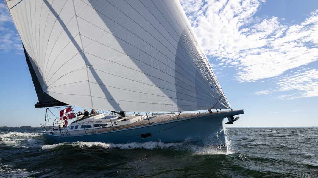 Luxuriöser Segelspaß in Vollcarbon, erste Bilder vom Test