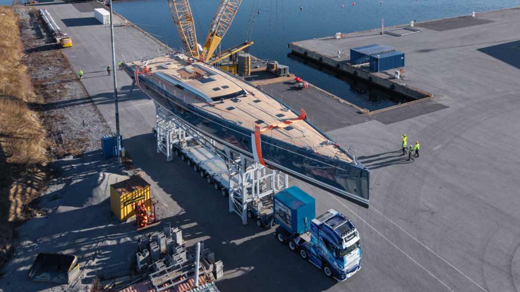 Nautor wassert zweite Swan 128