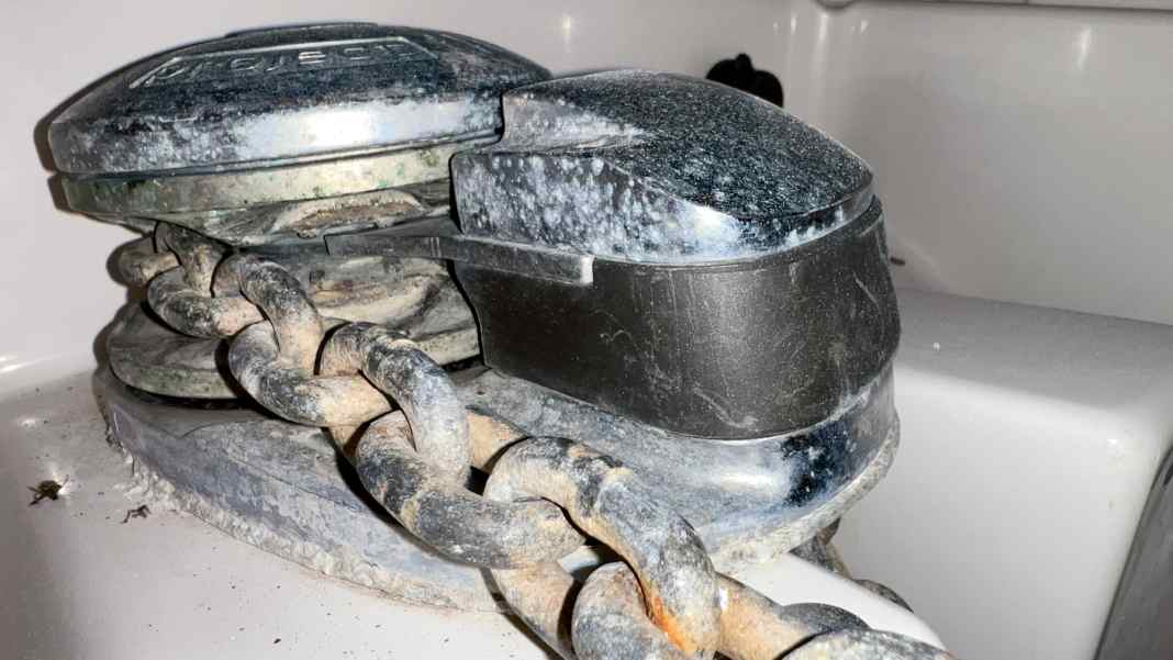 Come eseguire la manutenzione del salpancora - istruzioni passo-passo