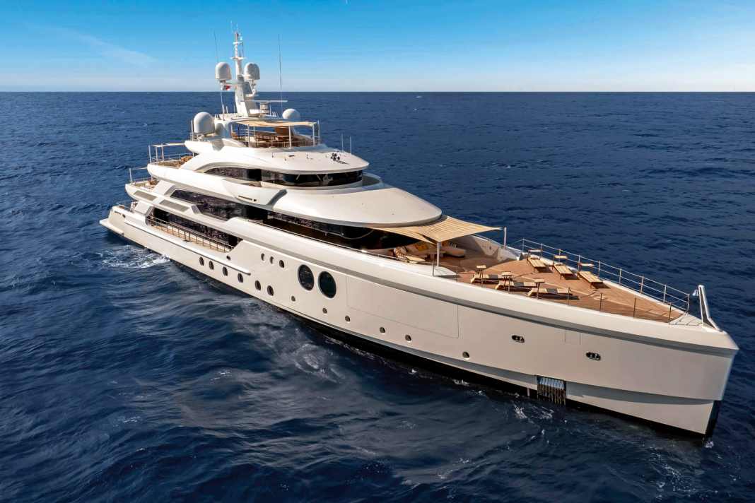 Paralellen zu einem Geist an Bord der 67-Meter-Benetti