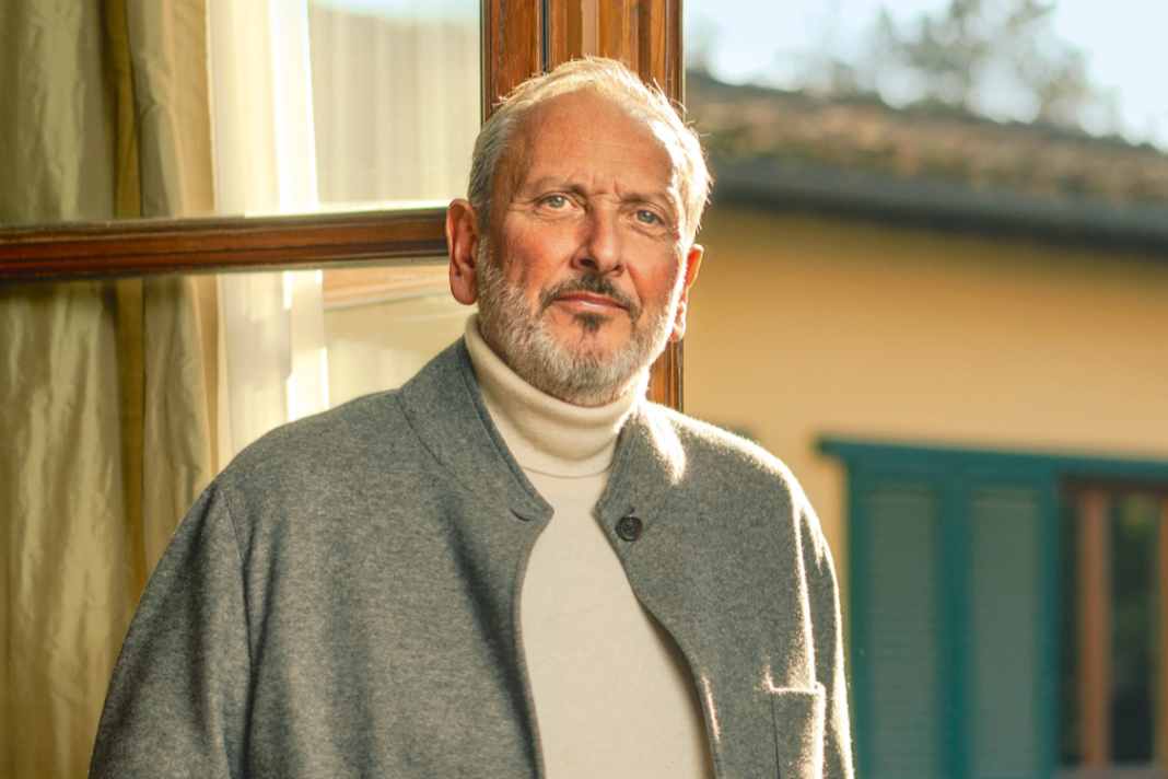 Designer und Architekt für Yachten – oder doch gleich eine ganze Insel?