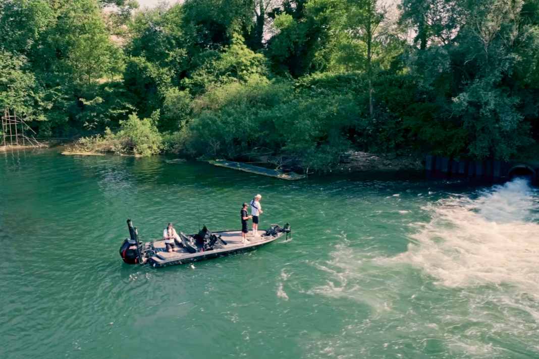 Bootsangel-Abenteuer mit Influencer Dustin Schöne und Felix Weckesser