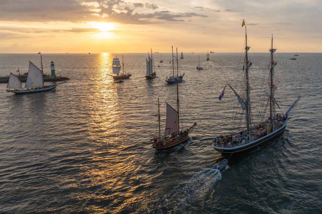 The best places to view the ships