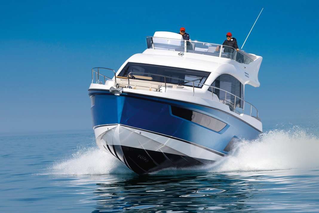 Sealine F430 - Sonnige Zeiten