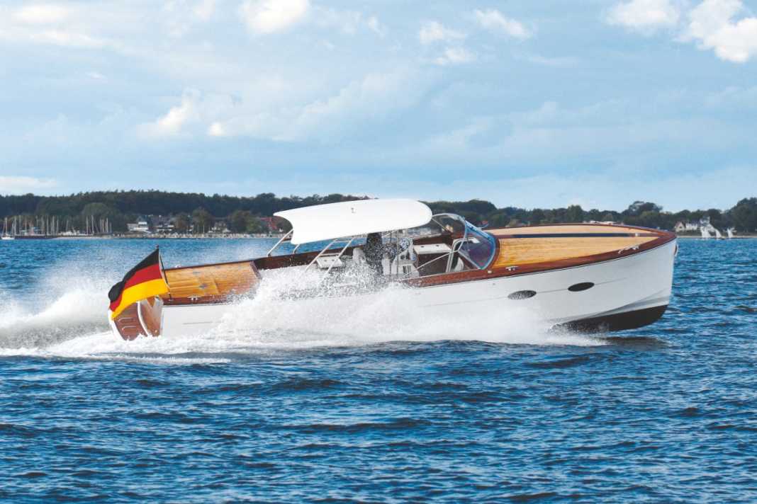 Knierim 36 Runabout