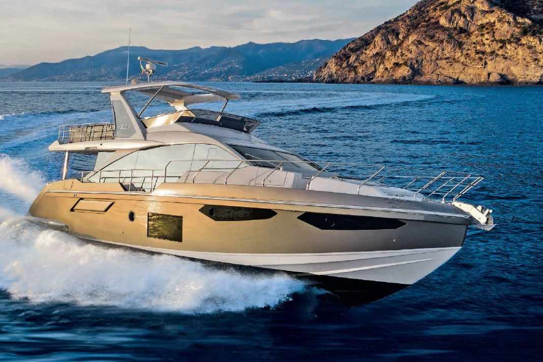 Azimut 60 Flybridge - Ein Hauch von Mega