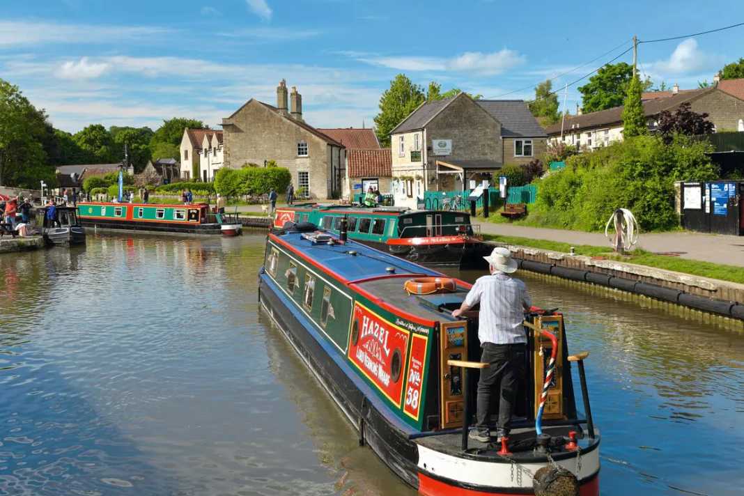 South England - Beautiful locks