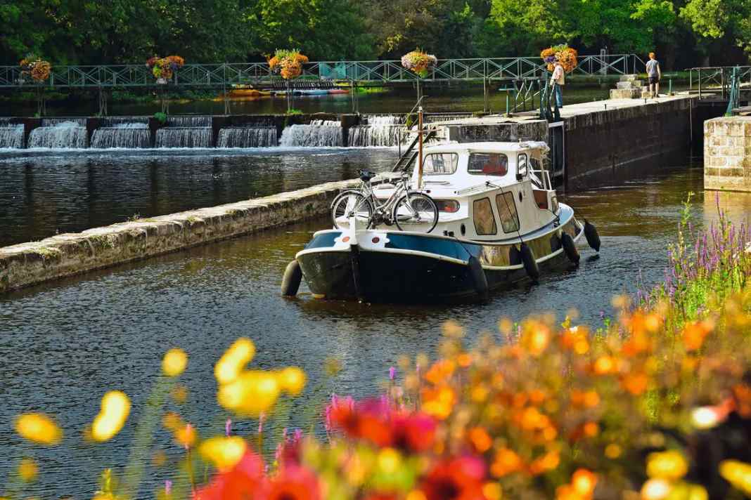 Von Schleuse zu Schleuse –Chartertörn durch die Bretagne