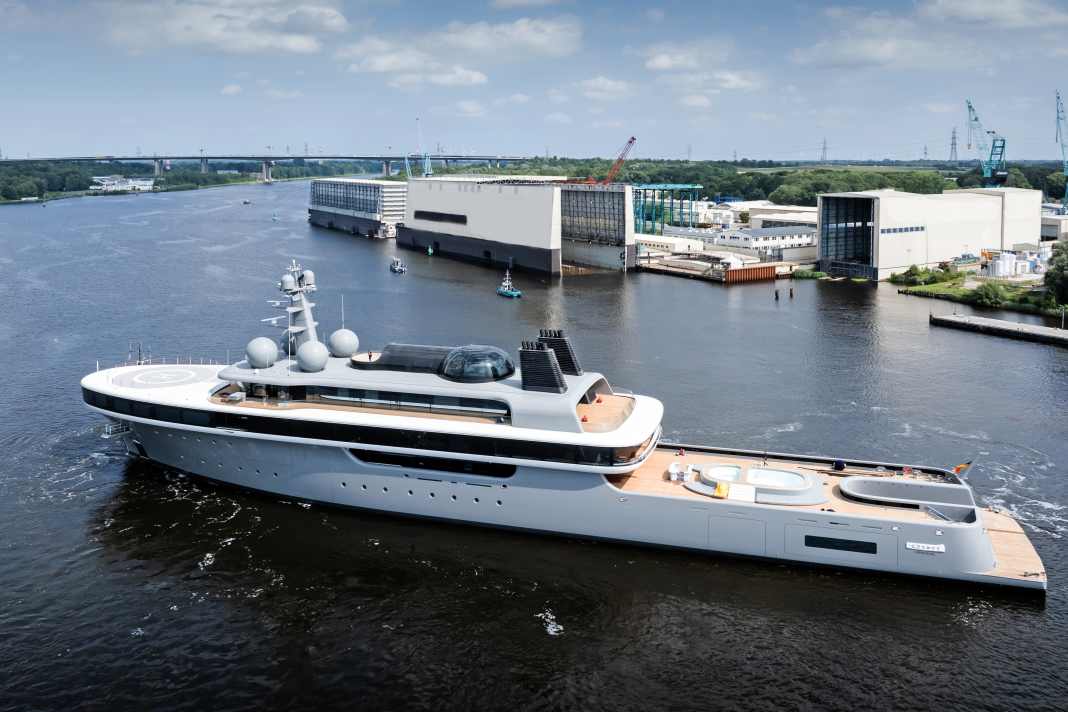 Lürssen gigayacht "nausicaä" takes a break in Kiel