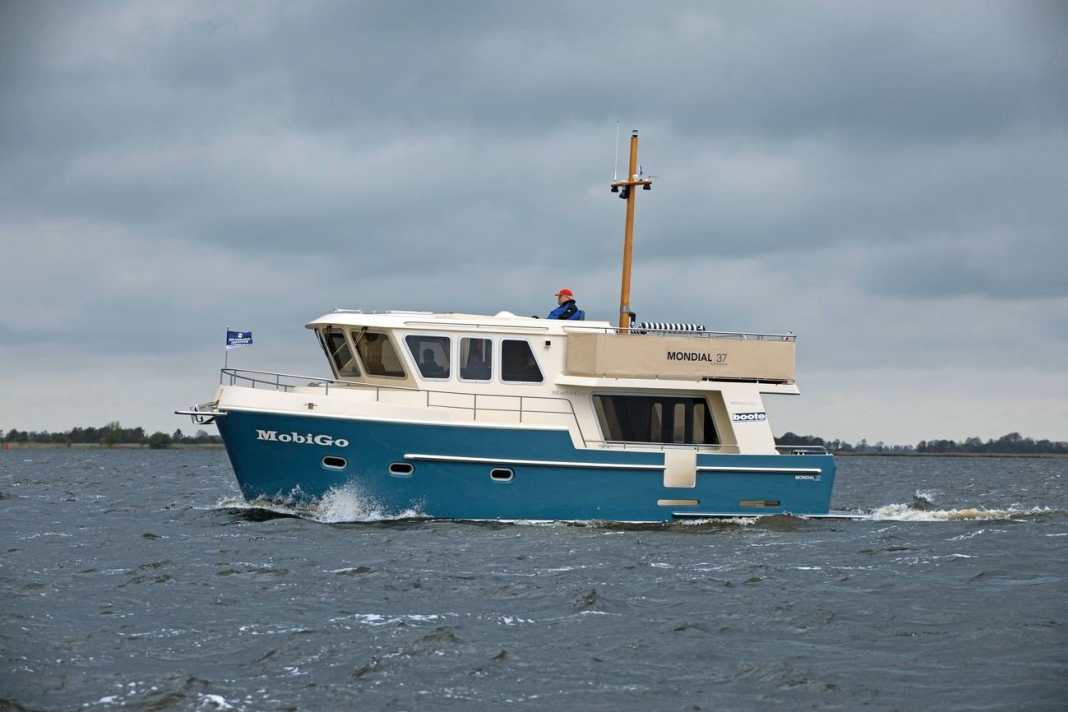 Brandsma Mondial 37 - A boat with a difference
