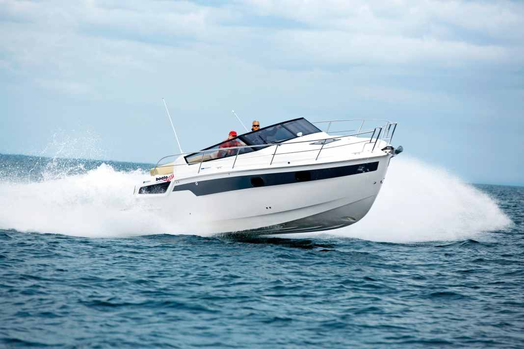 Bavaria Sport 300 - Proven in a new look