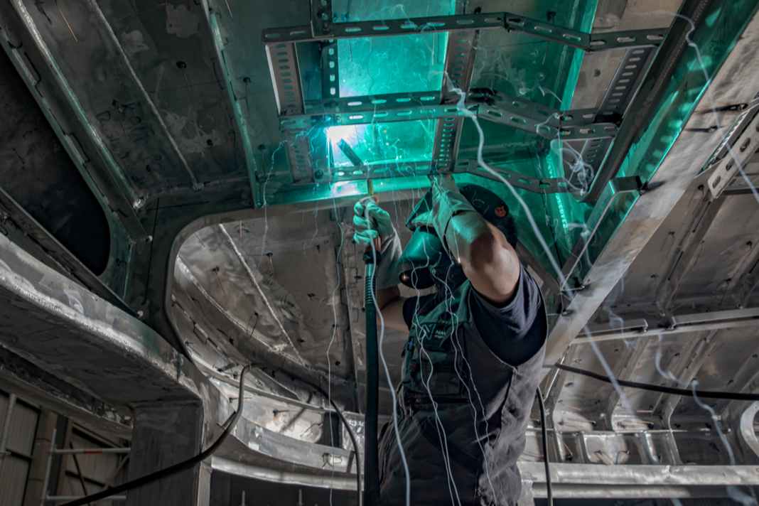 Die Arbeiten an der Sirena 42M laufen auf Hochtouren