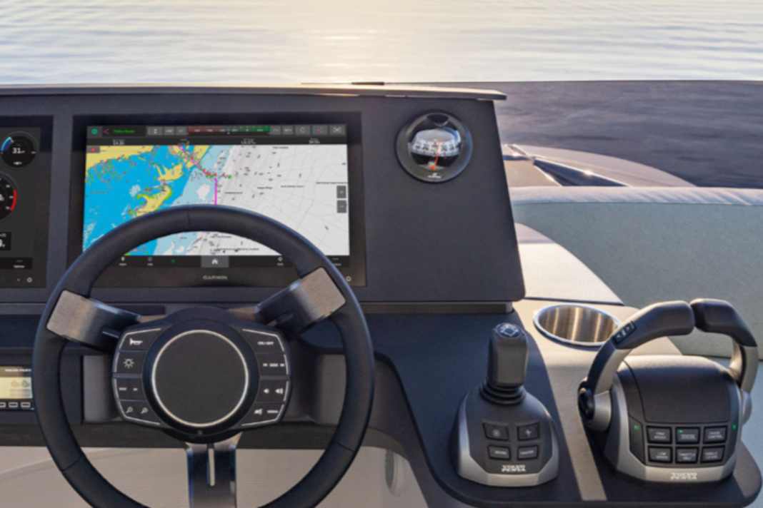 GPSMAP 9000 series - Garmin shrinks its premium chartplotter