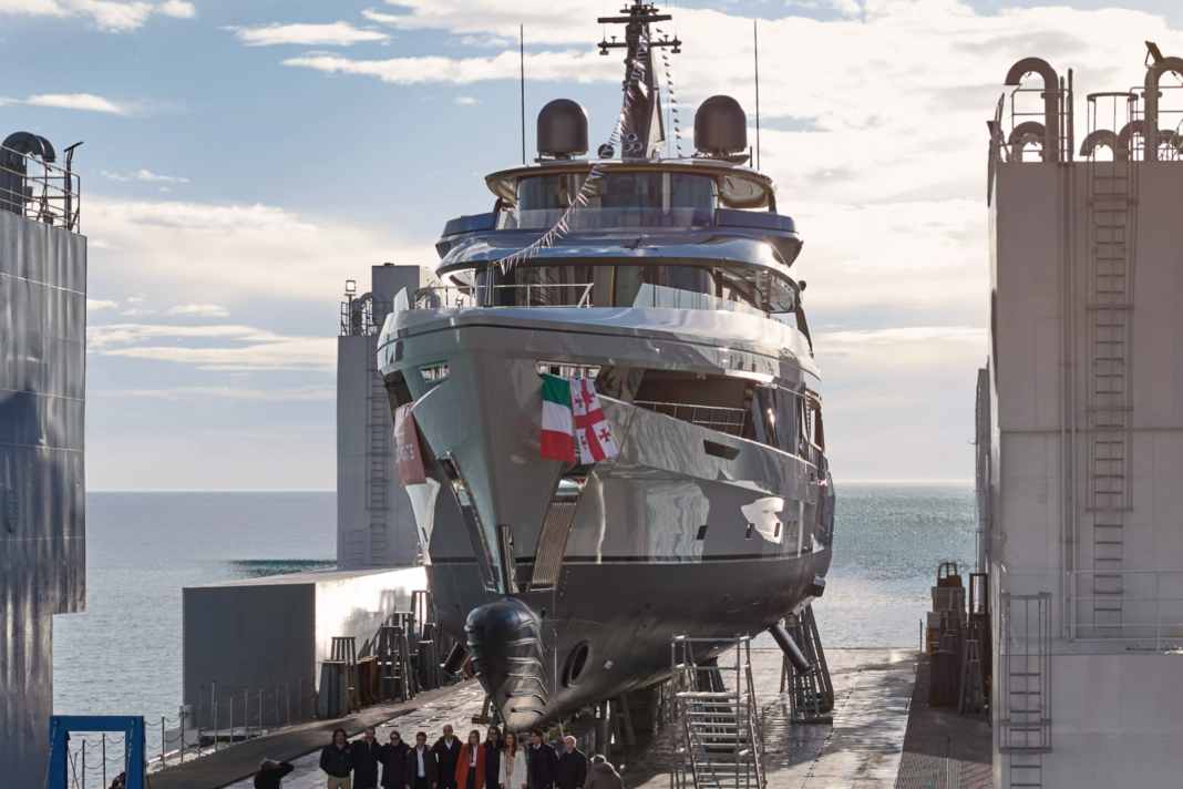 Admiral Yachts zeigt erste Panorama 50