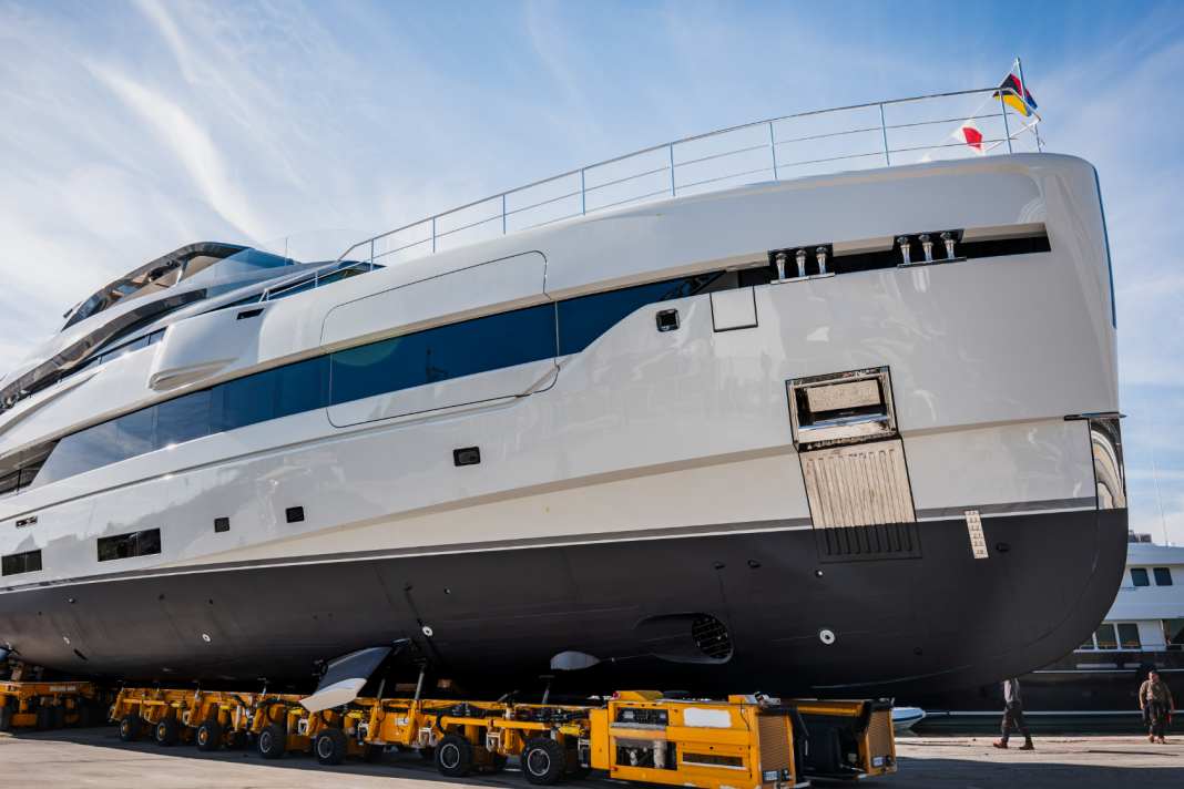 Nolimits Yachts schiebt ersten Explorer ans Licht