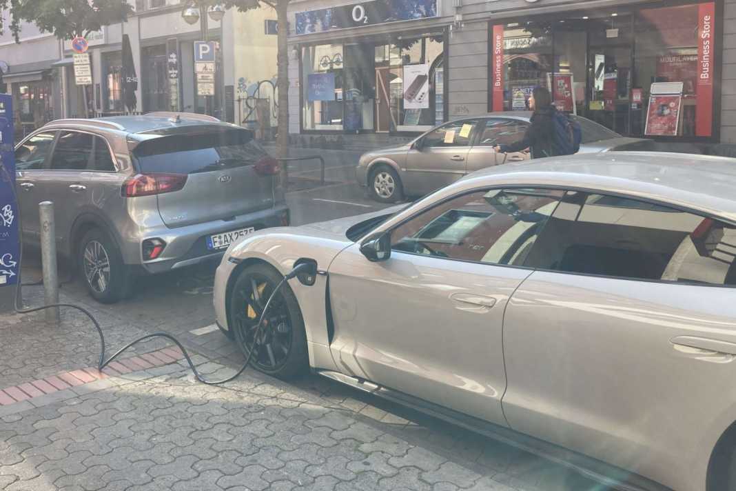 Zwei Wochen unter Strom