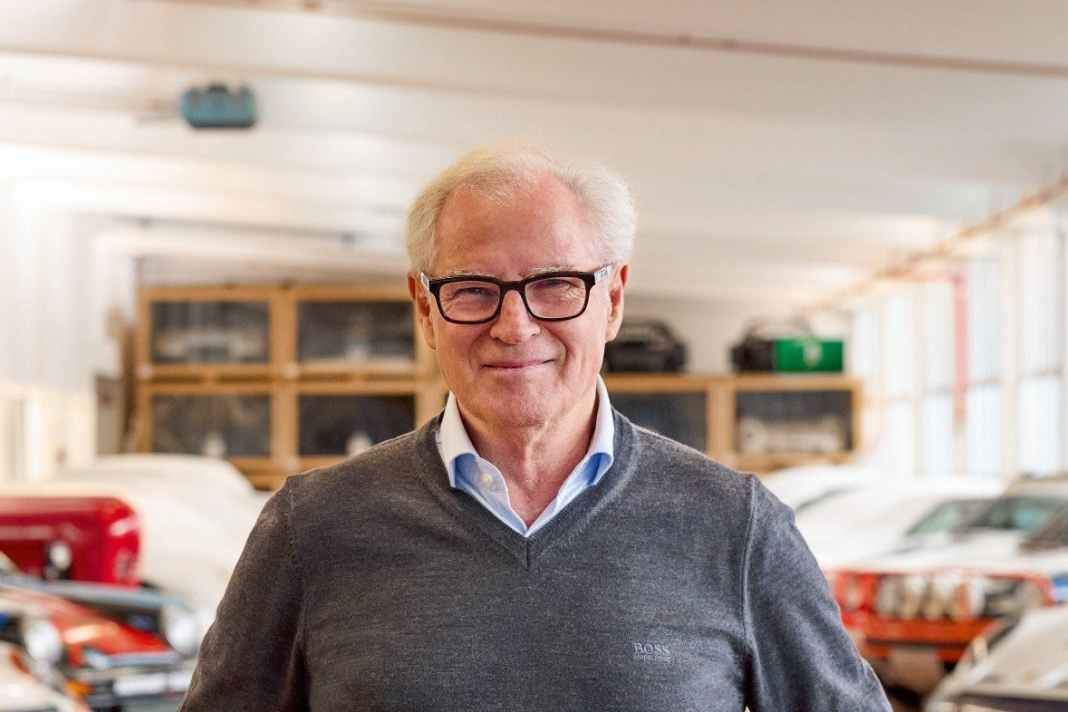 IM DREHZAHLBEGRENZER MIT ... HERBERT AMPFERER - WELTEN WANDLER