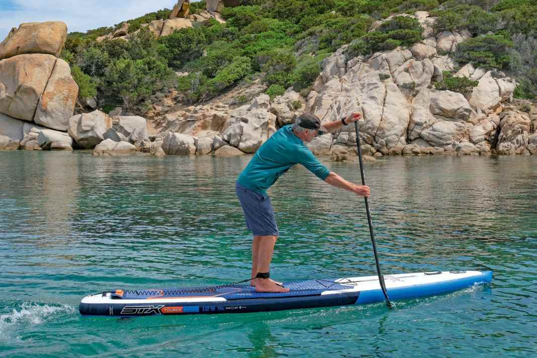 STX Tourer Performance 12’6” x 27” x 6” im Test