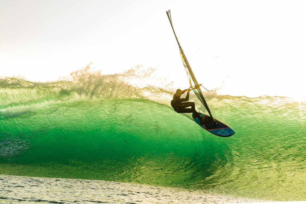 Die besten Tipps zum Windsurfen in der Welle