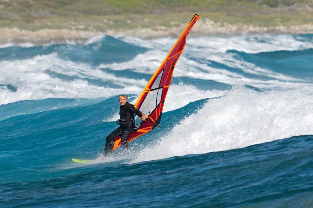 The casual "cowboy" on the wave