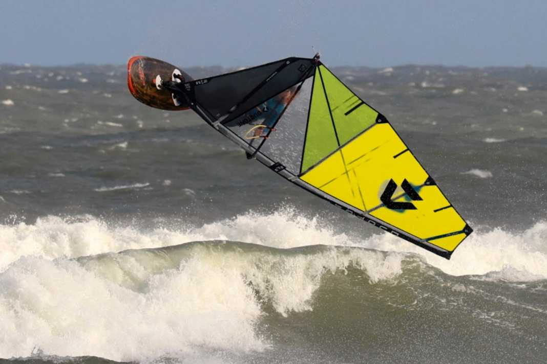 Duotone Super Hero SLS vs. Duotone Super Hero D/Lab 5.0