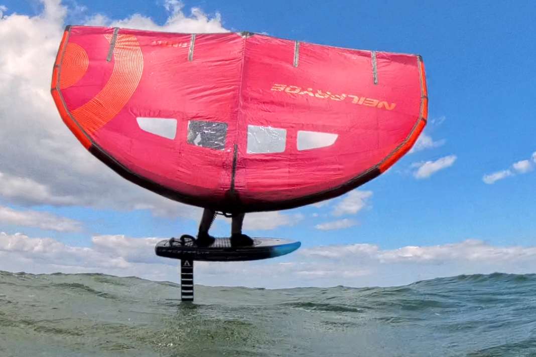 NeilPryde Firefly - the new boom wing in the test