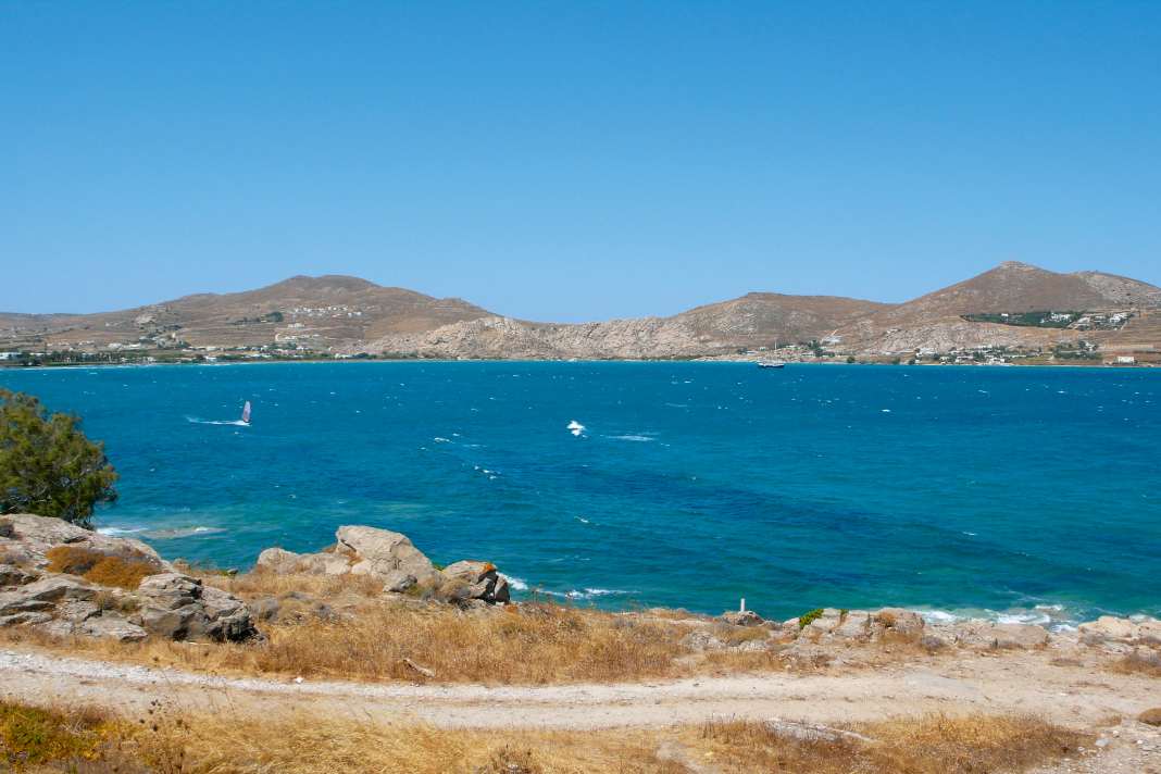 Windsurfen auf Paros - alte Spots in neuem Glanz
