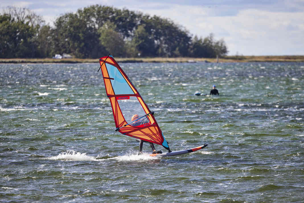 Rookie rocket - the NeilPryde Dragonfly in the test