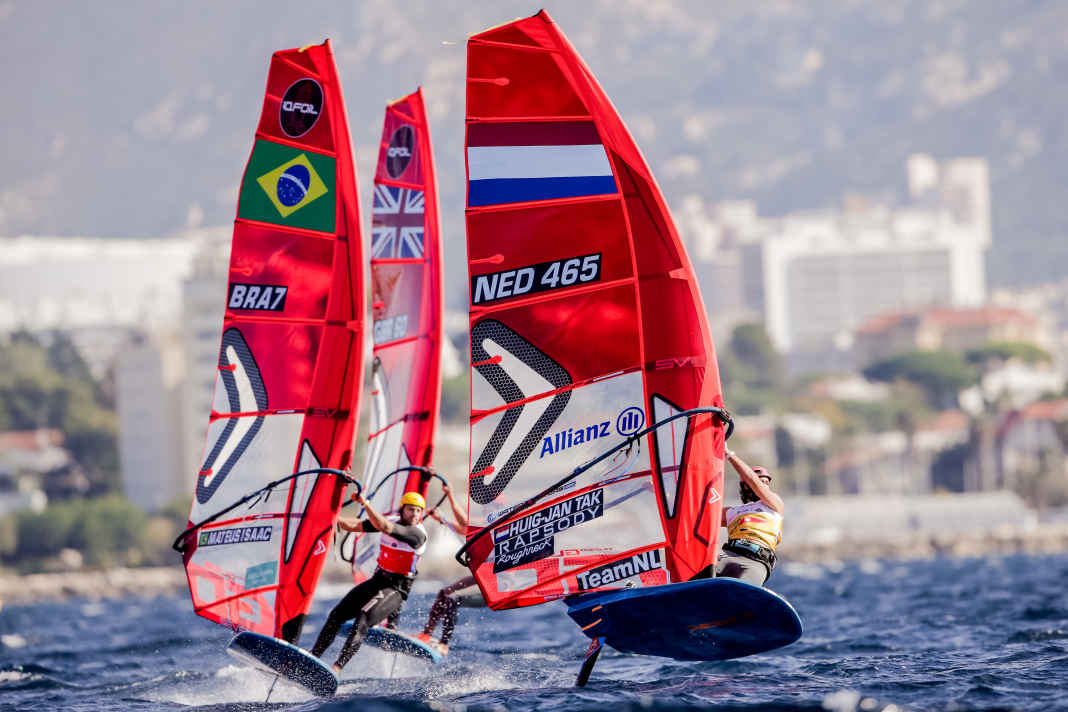 The Olympic windsurfing equipment in detail