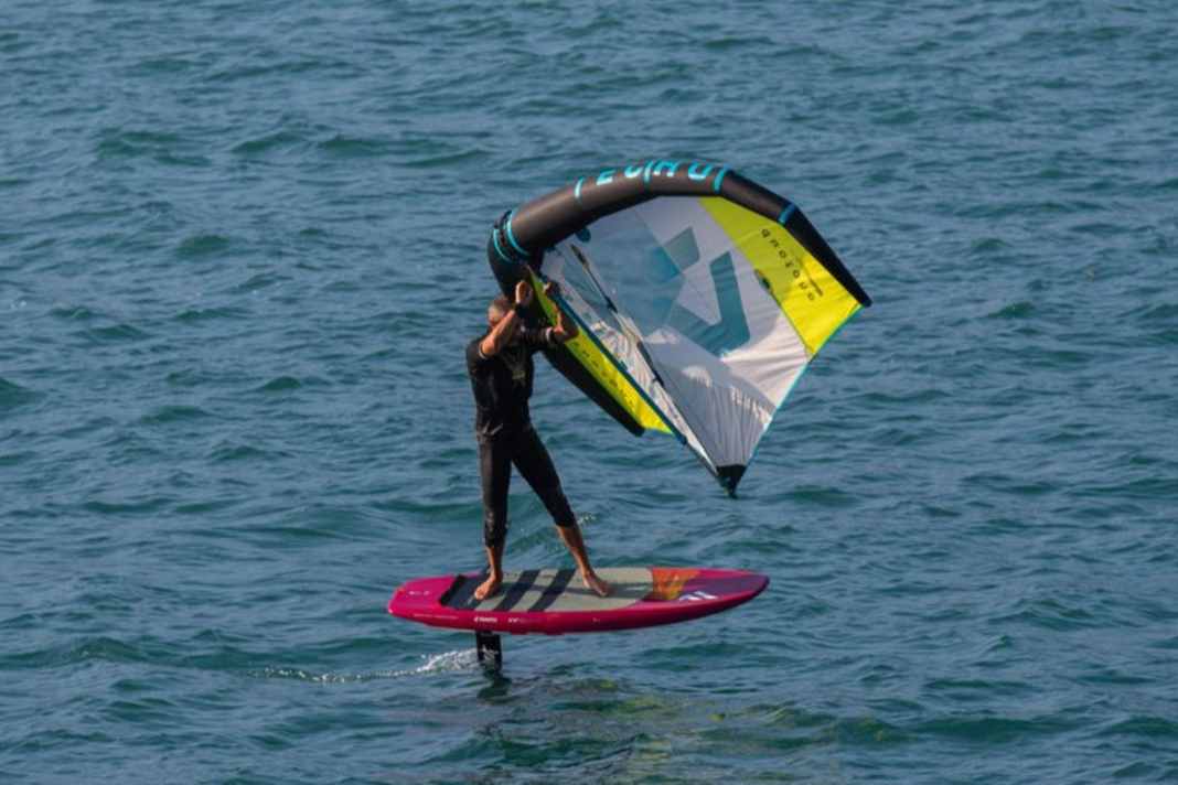 These are the top tips for jibing with the wing