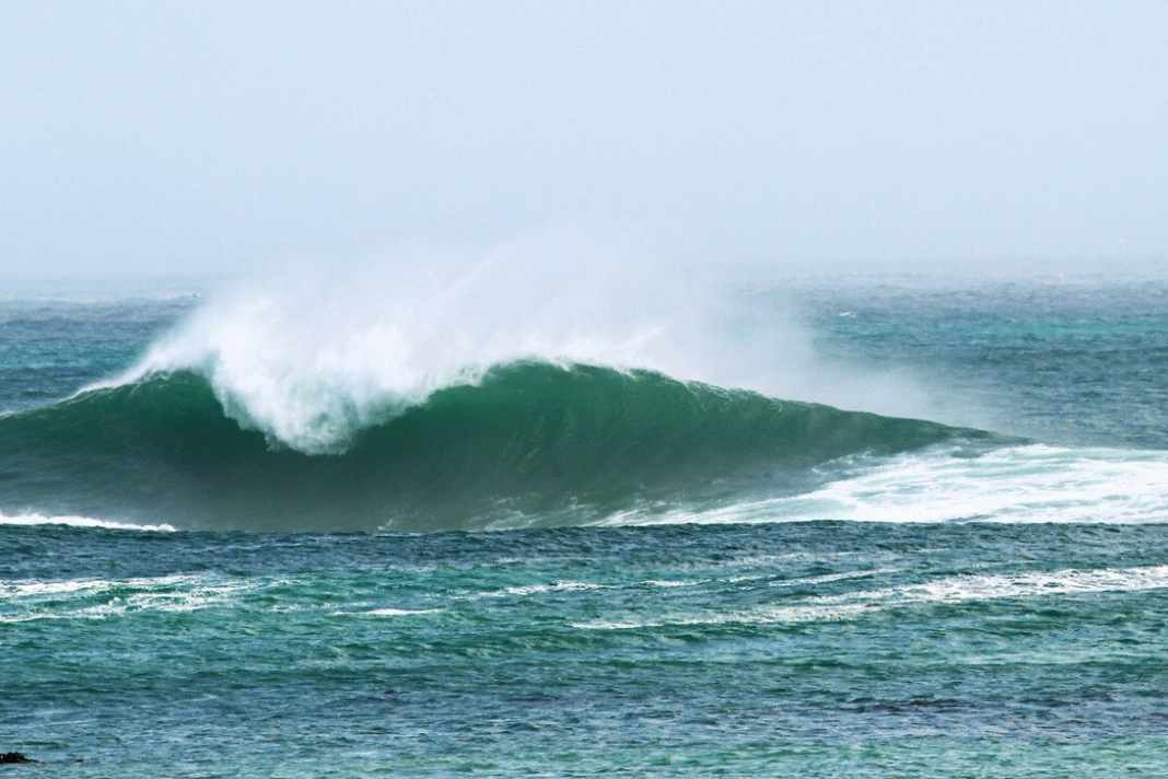 SUP-Fahrtechnik Wave: Wellenkunde und Brandung