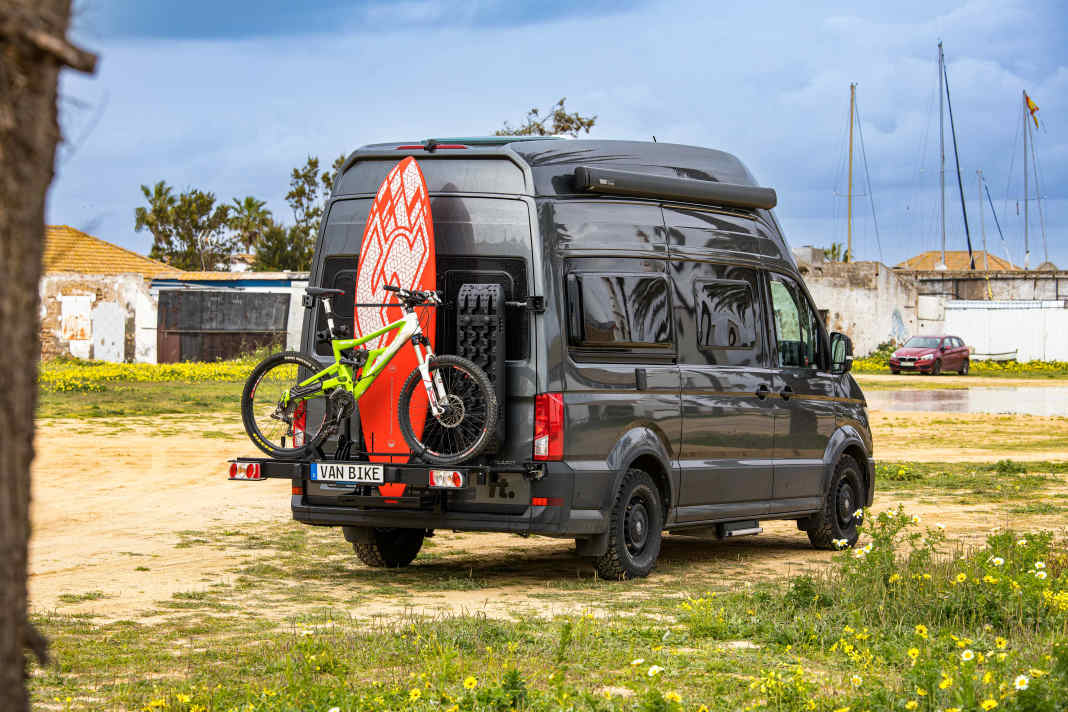 VanBike Heckträger jetzt auch für Surfboards verfügbar