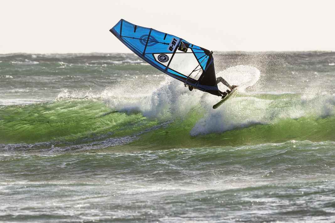 Javier Escribano und Sarah Kenyon krönen sich zu Junioren-Weltmeistern